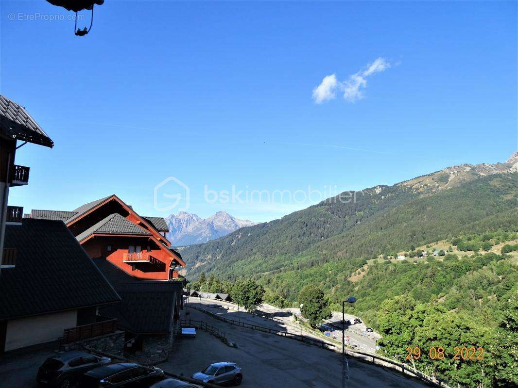 Appartement à SAINT-FRANCOIS-LONGCHAMP