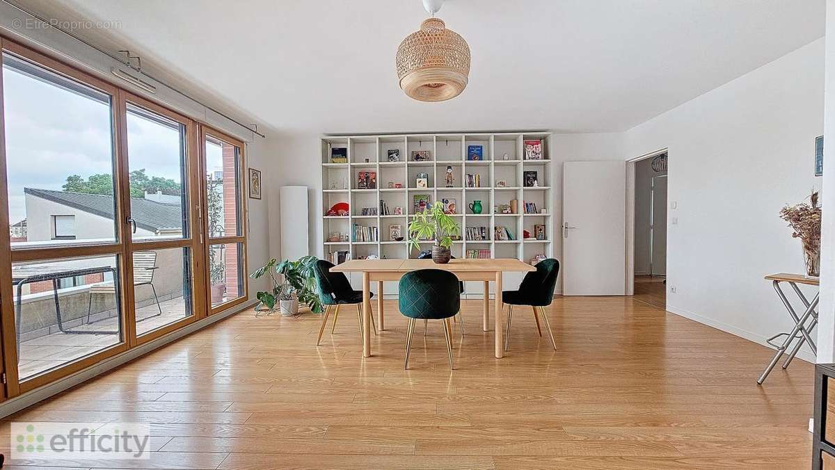 Appartement à MONTREUIL