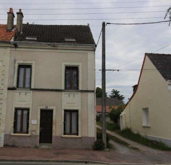 Maison à CHATELLERAULT