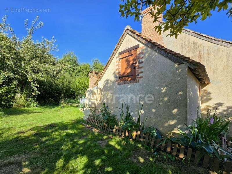 Maison à MAROLLES-LES-BRAULTS