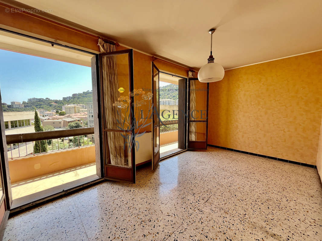 Appartement à VILLE-DI-PIETRABUGNO