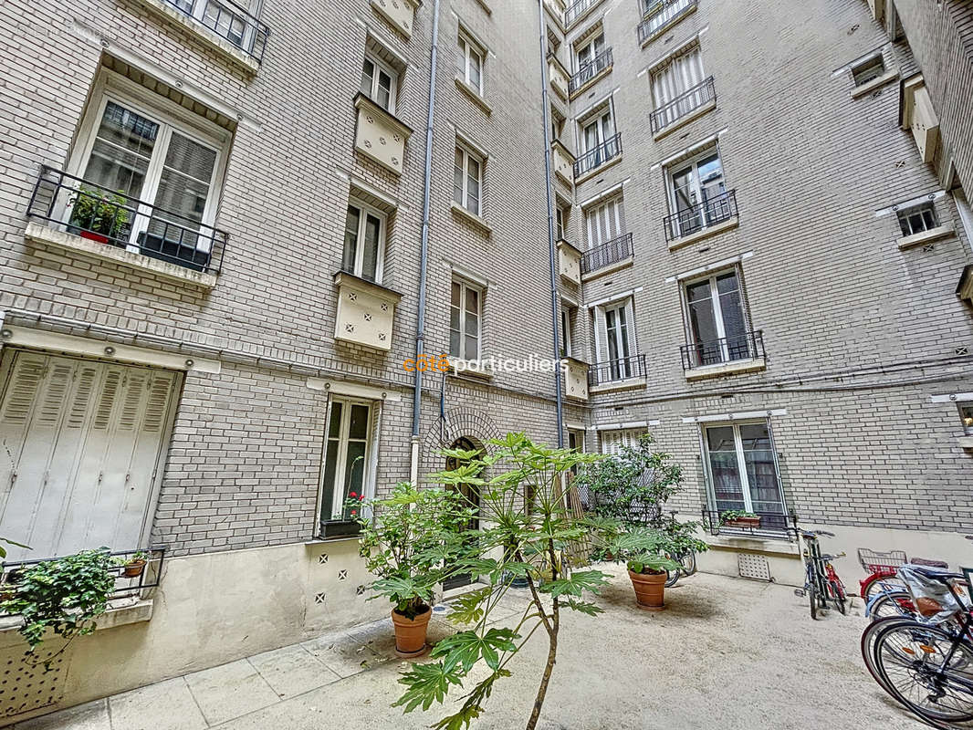 Appartement à BOULOGNE-BILLANCOURT