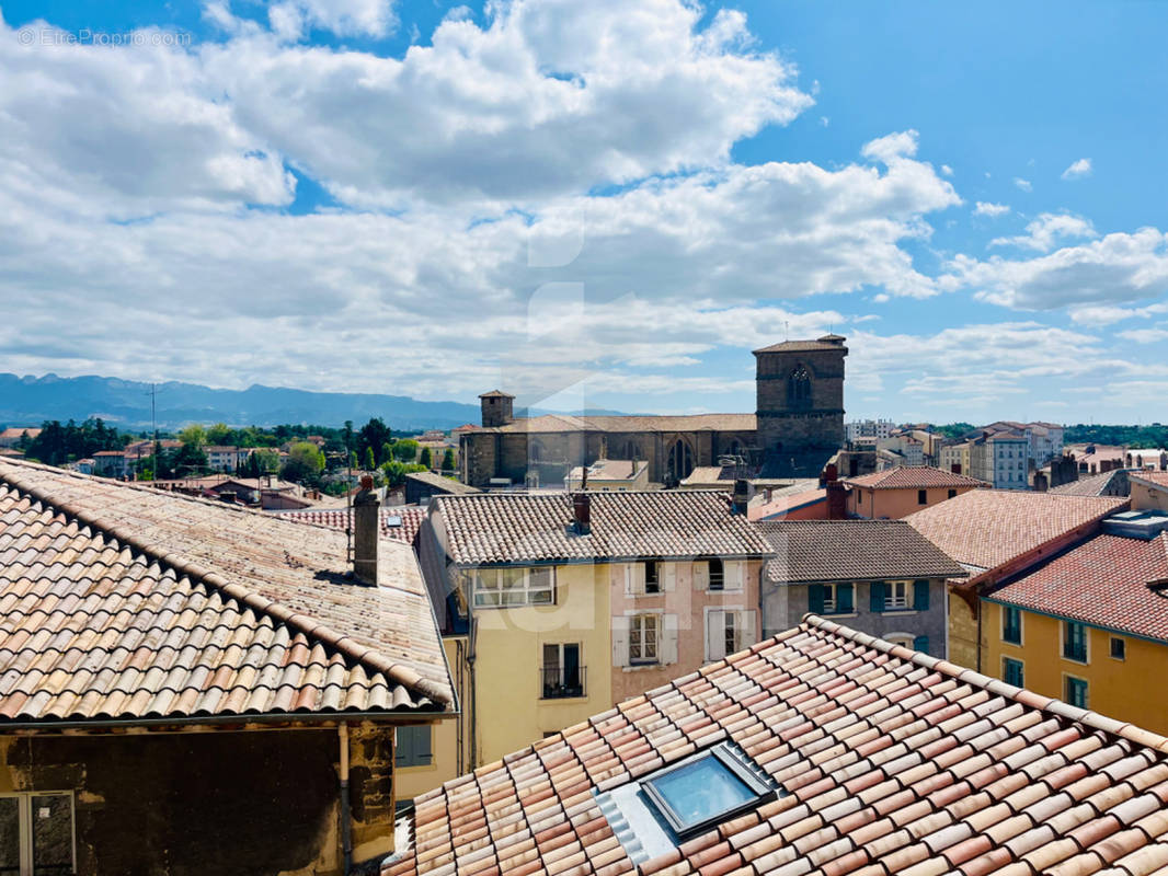 Appartement à ROMANS-SUR-ISERE