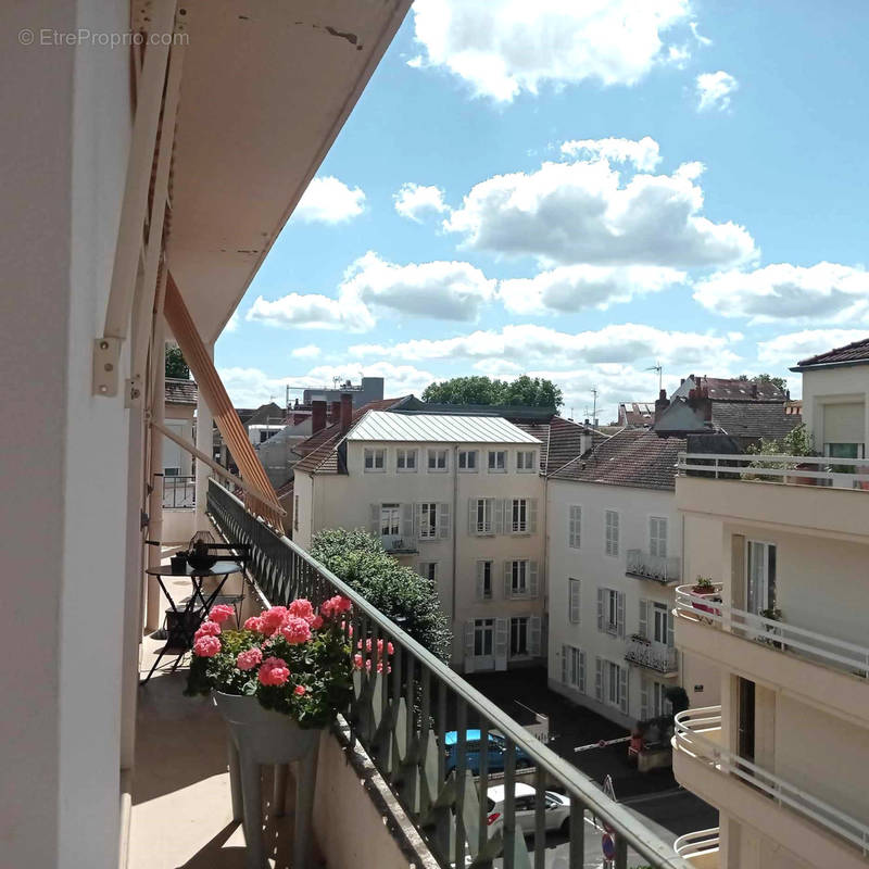 Appartement à VICHY