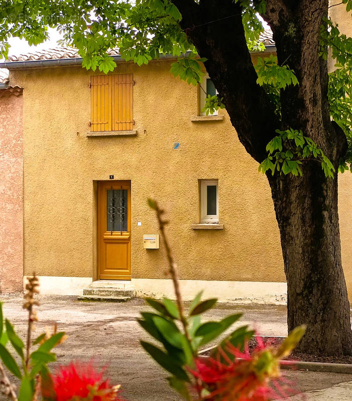 Maison à ARQUES