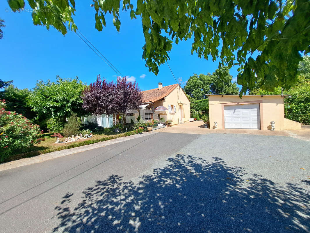 Maison à SAINT-PIERRE-D&#039;EYRAUD