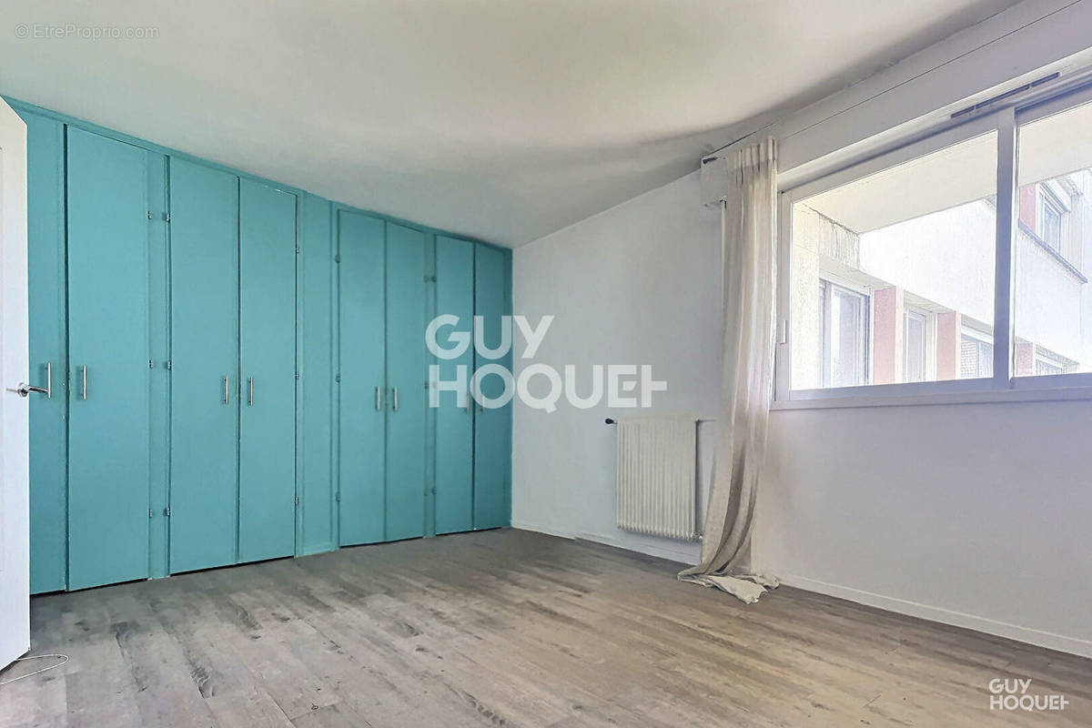 Appartement à MAISONS-ALFORT