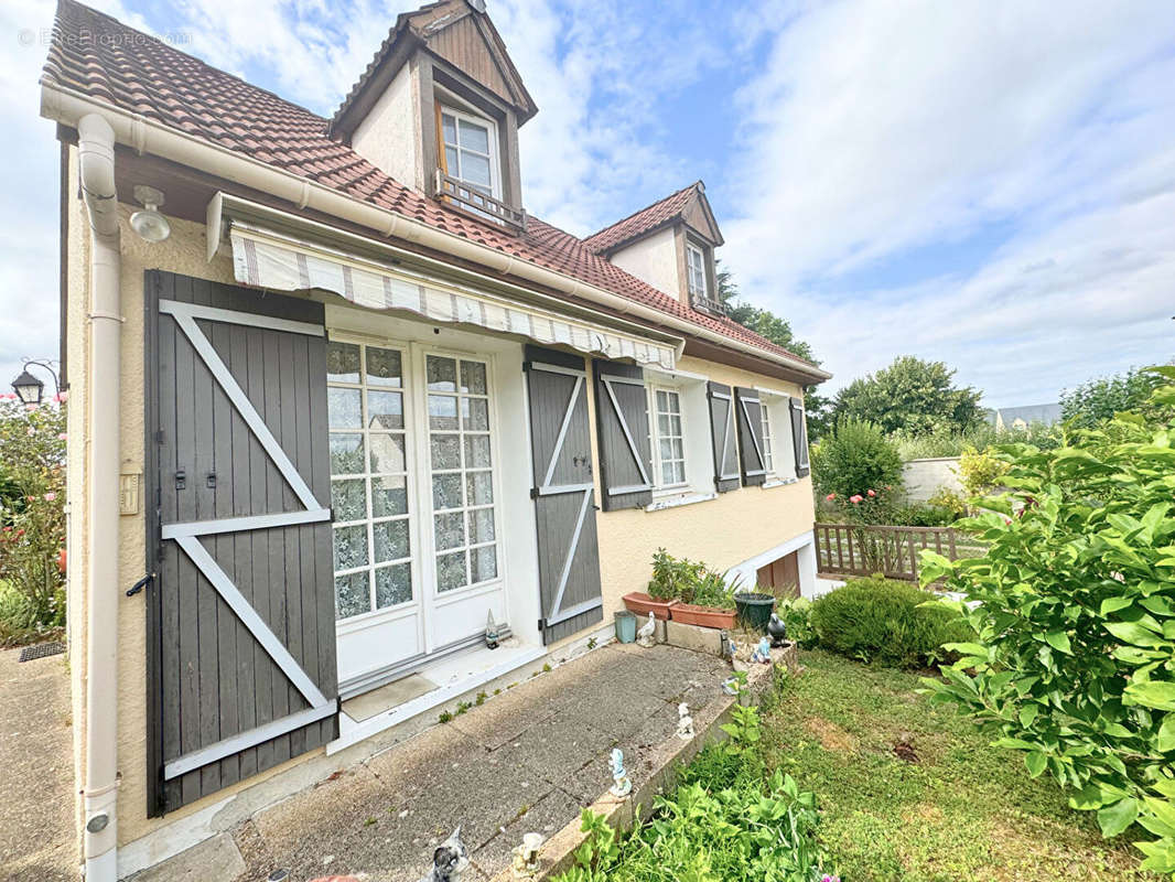 Maison à NOGENT-LE-ROI