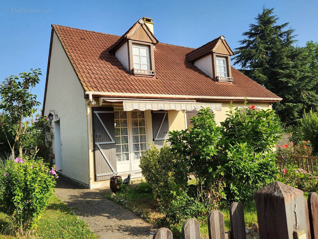 Maison à NOGENT-LE-ROI