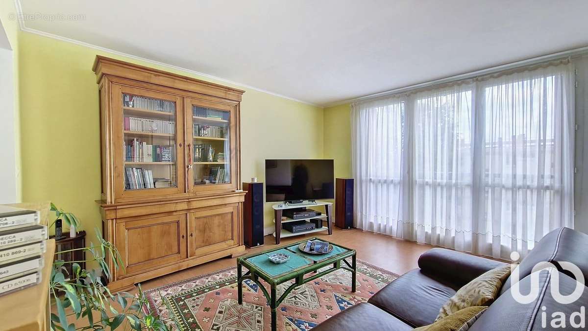 Photo 2 - Appartement à VITRY-SUR-SEINE