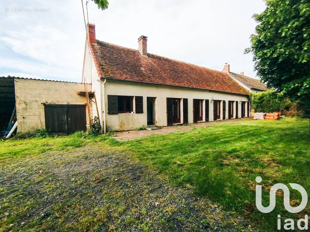 Photo 1 - Maison à LOUROUX-DE-BEAUNE