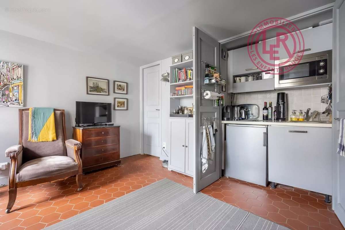 Appartement à PARIS-4E