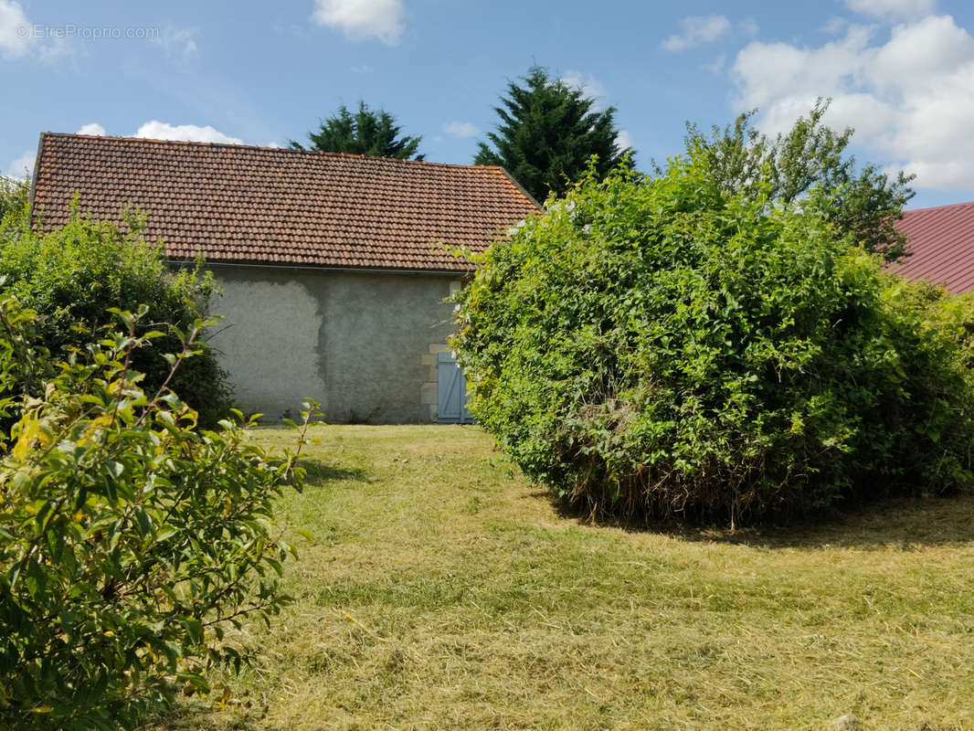 Maison à PAIZAY-LE-SEC