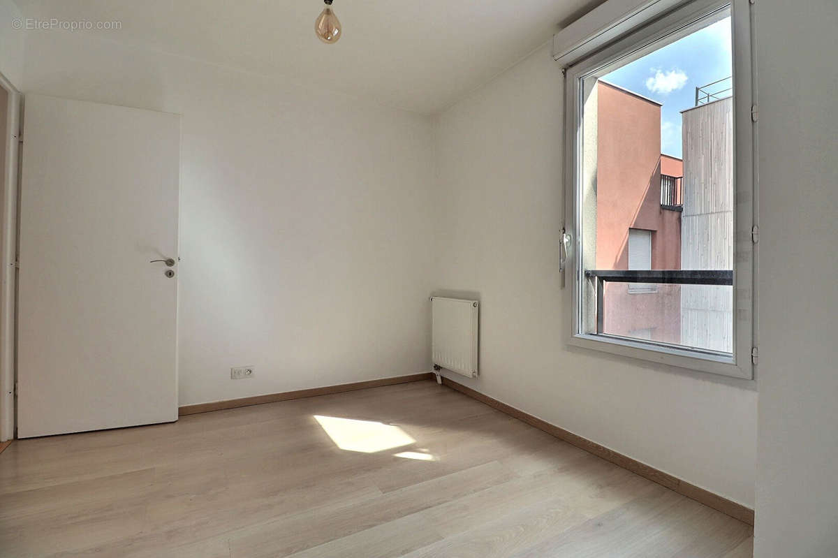 Appartement à AUBERVILLIERS