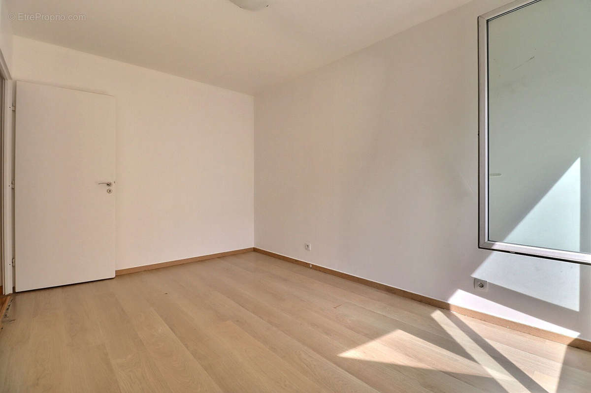 Appartement à AUBERVILLIERS