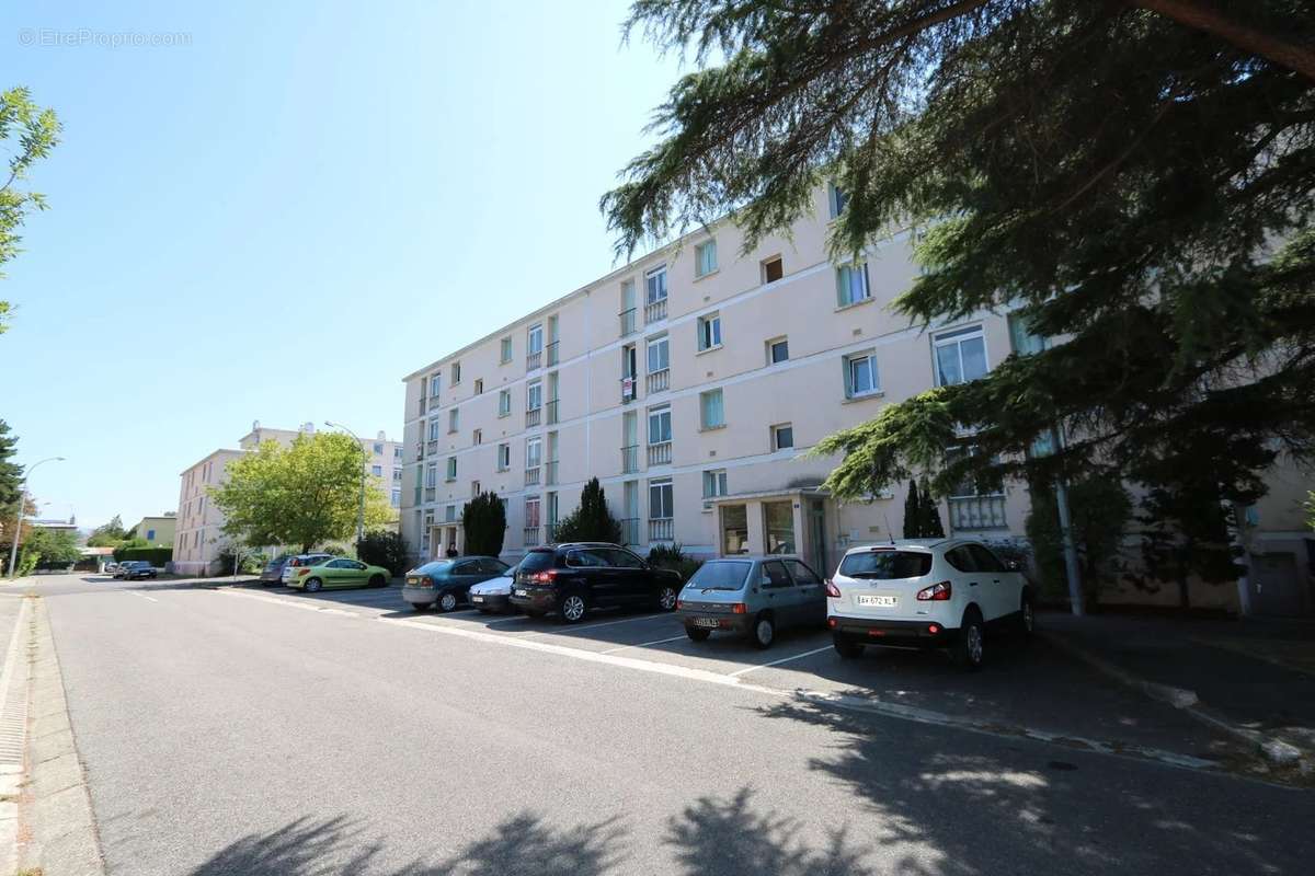 Appartement à MONTELIMAR