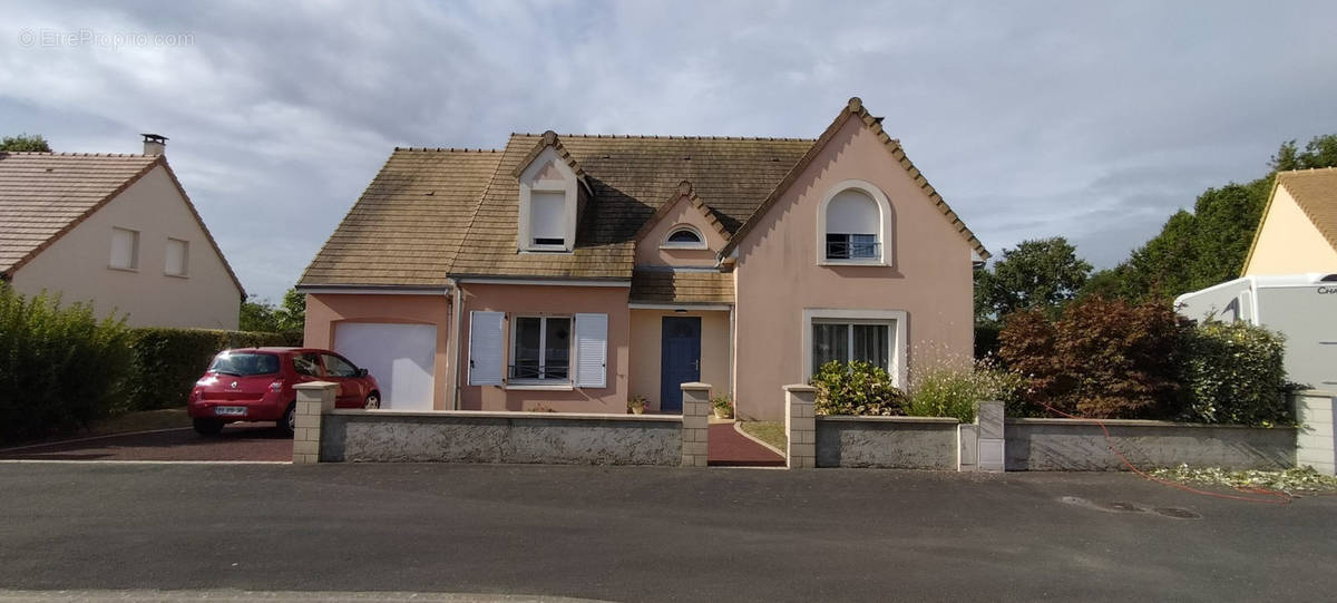 Maison à VOUVRAY-SUR-LOIR