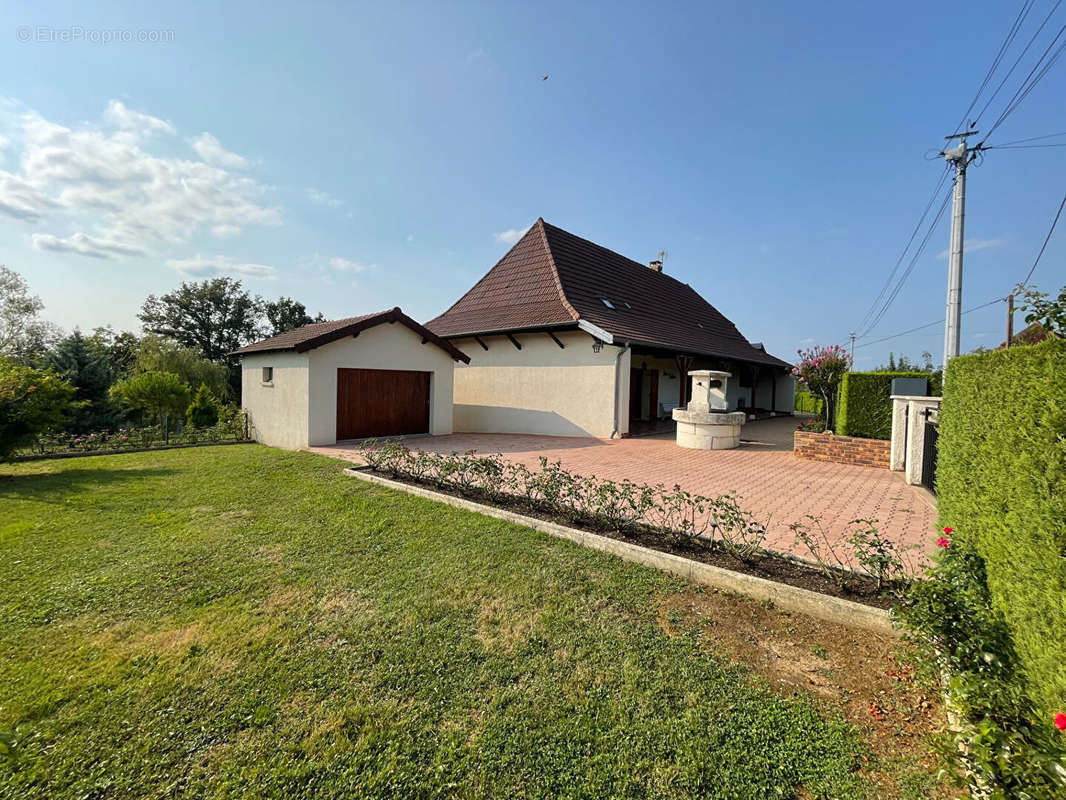 Maison à SAINT-GERMAIN-DU-BOIS