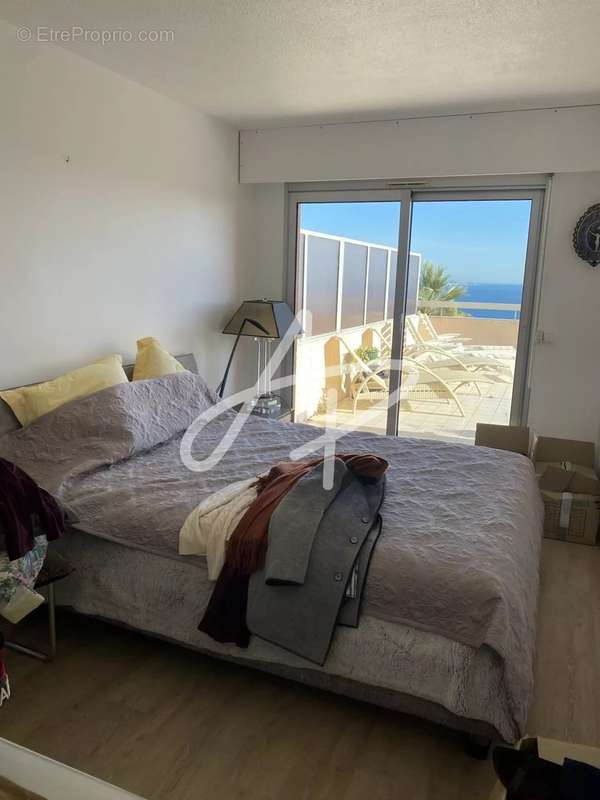 Appartement à ROQUEBRUNE-CAP-MARTIN