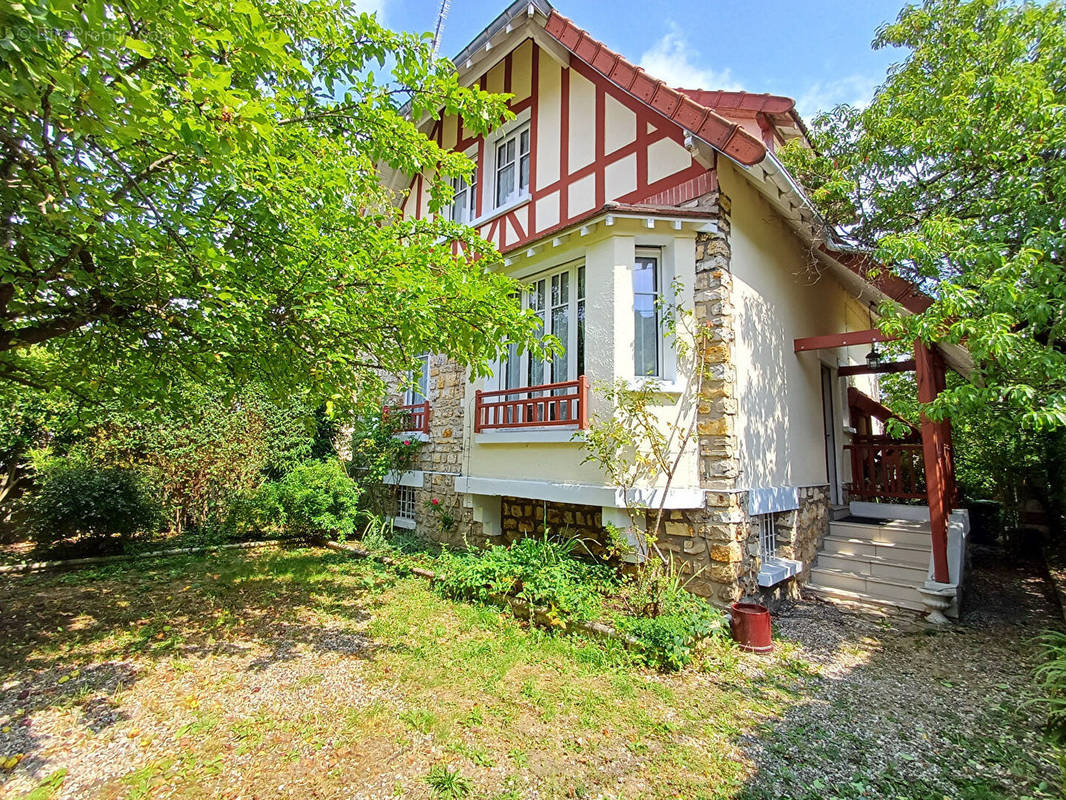 Maison à SOISY-SOUS-MONTMORENCY