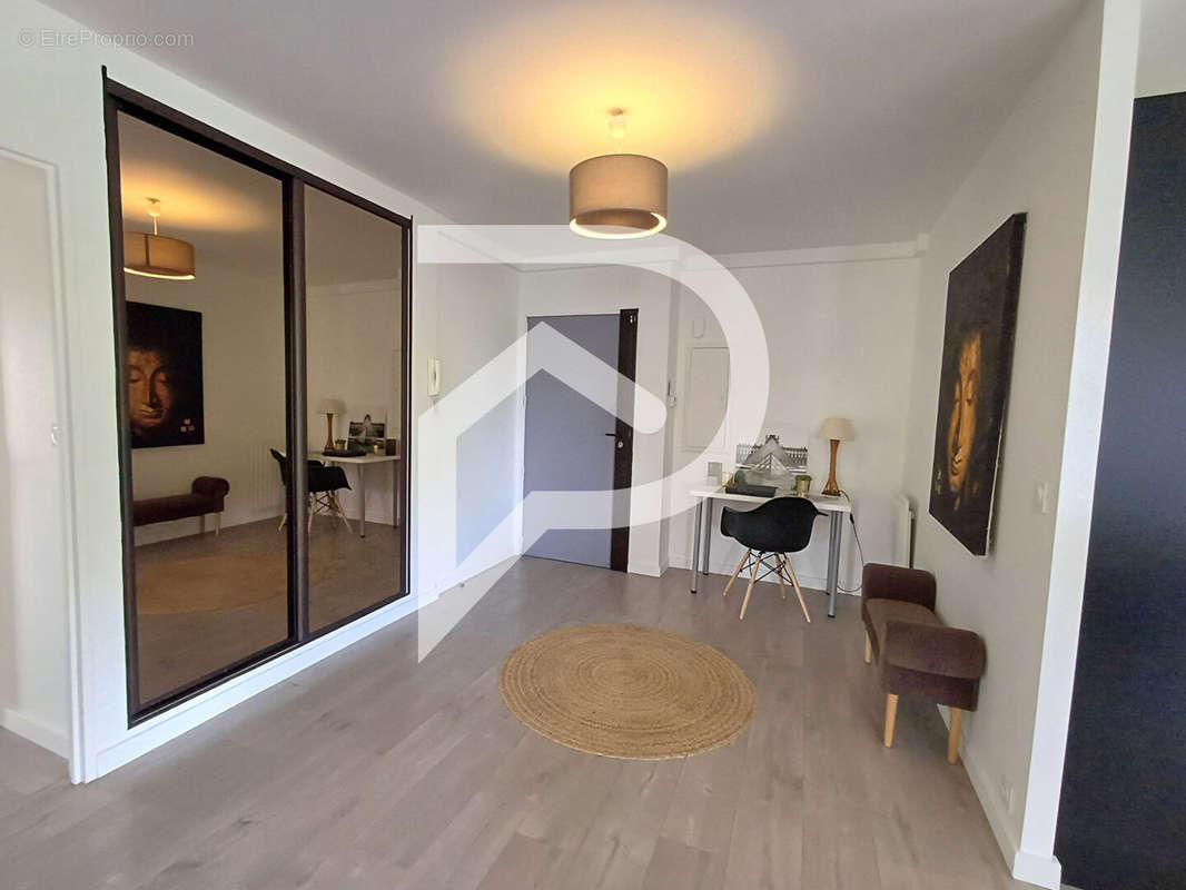 Appartement à ENGHIEN-LES-BAINS