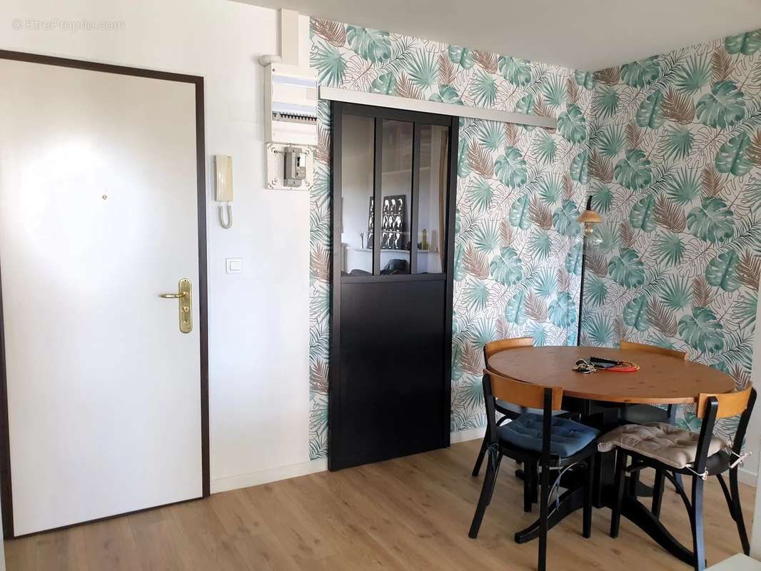 Appartement à SAINT-JEAN-DE-BRAYE