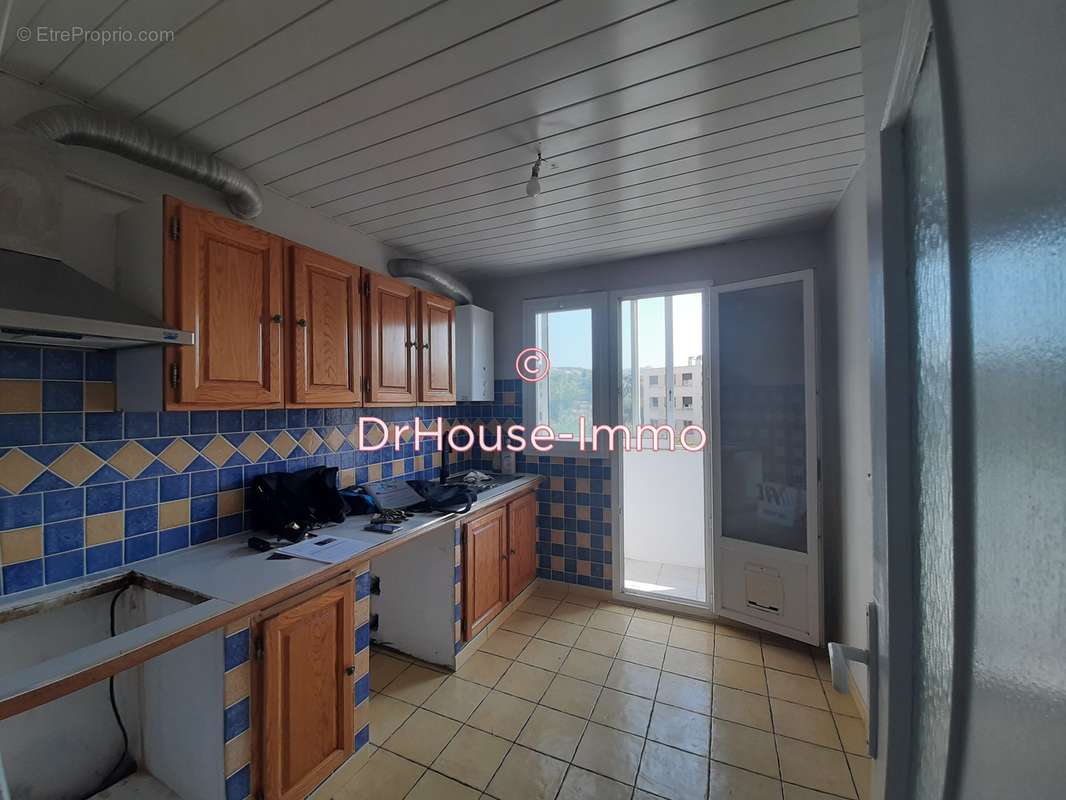 Appartement à MARSEILLE-15E