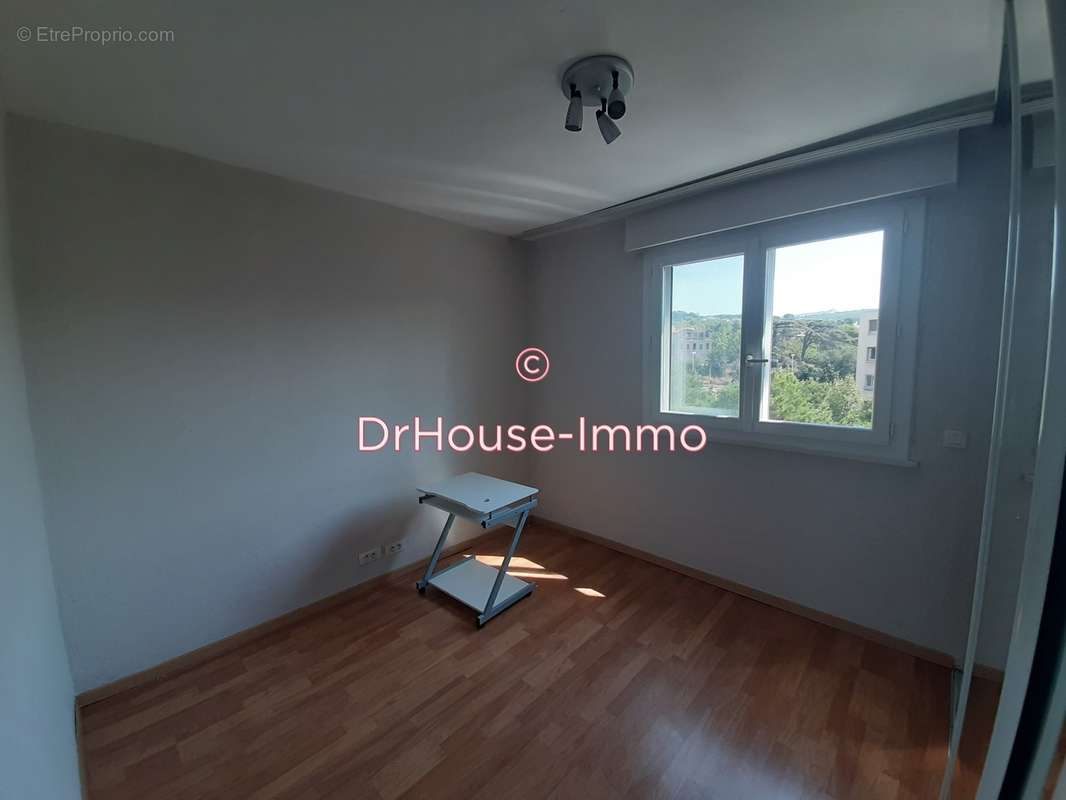 Appartement à MARSEILLE-15E