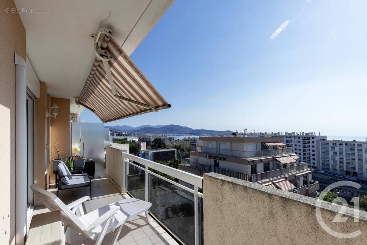 Appartement à NICE