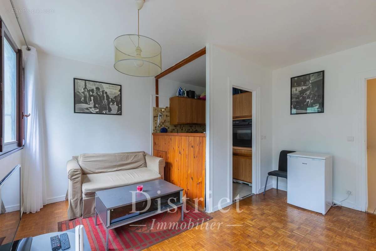 Appartement à PARIS-15E