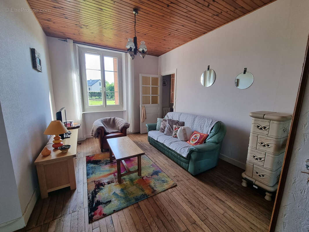 Appartement à PARAY-LE-MONIAL