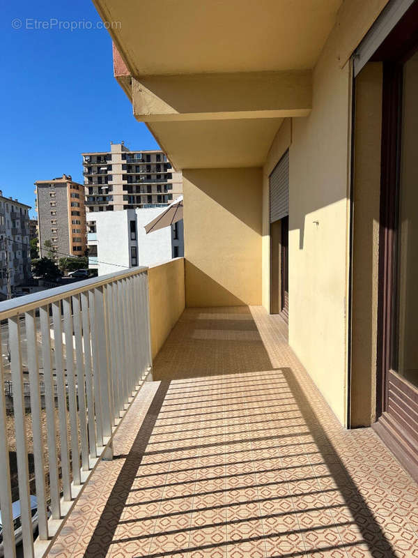 Appartement à AJACCIO