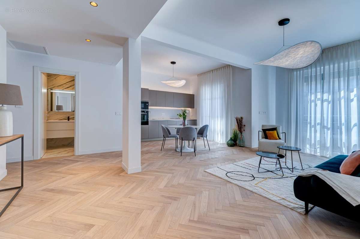 Appartement à NICE