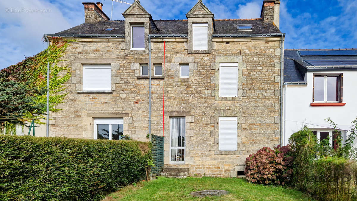 Maison à PLOERMEL