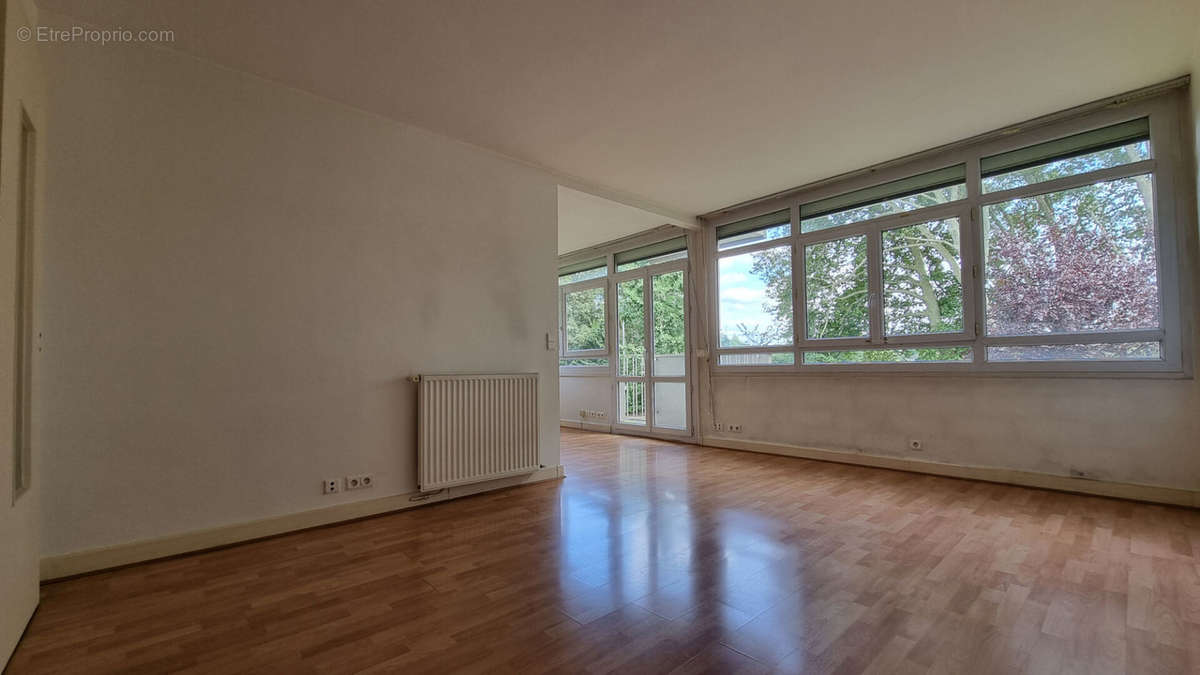 Appartement à MAISONS-LAFFITTE