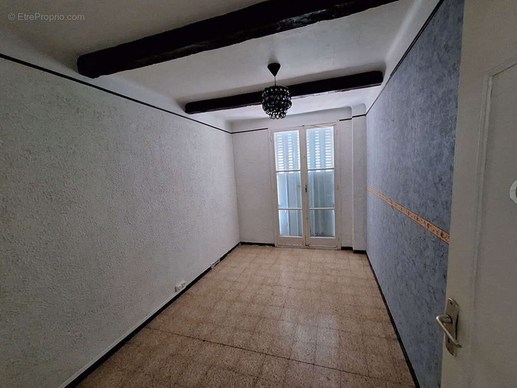 Appartement à MARSEILLE-14E