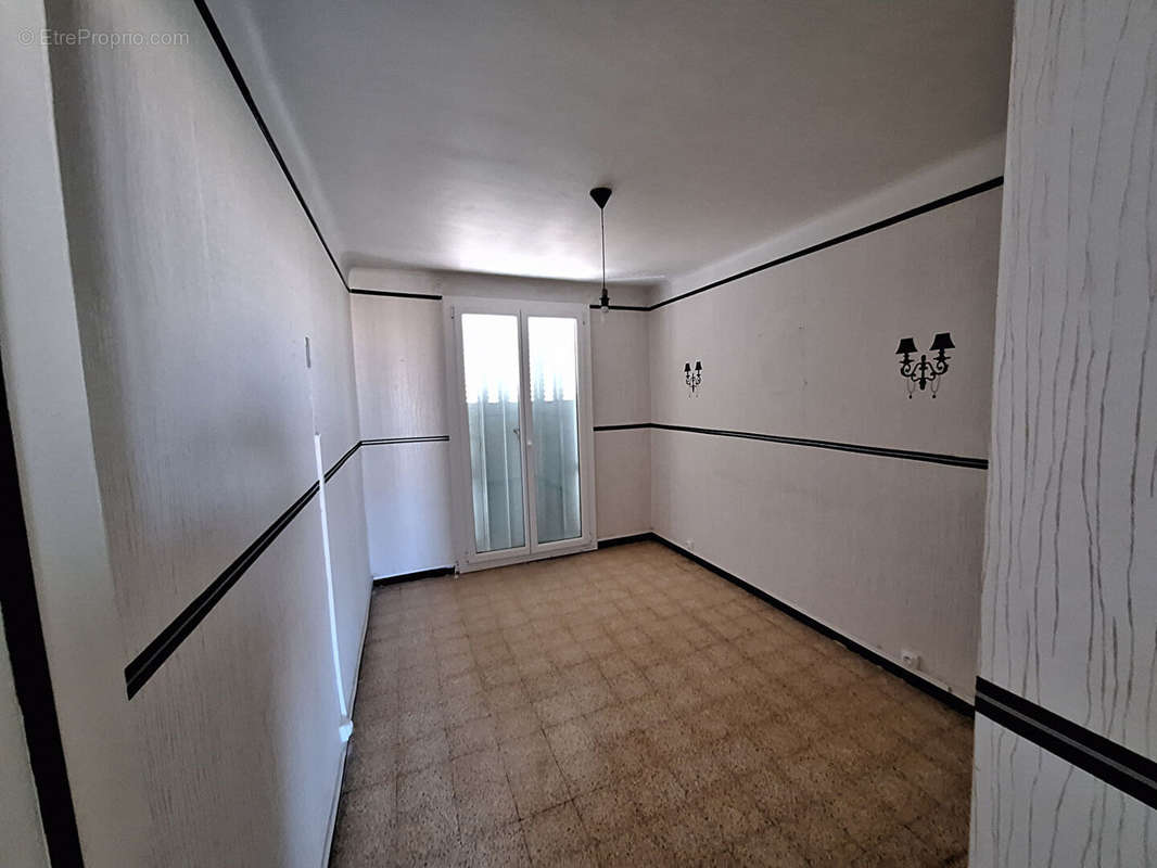 Appartement à MARSEILLE-14E