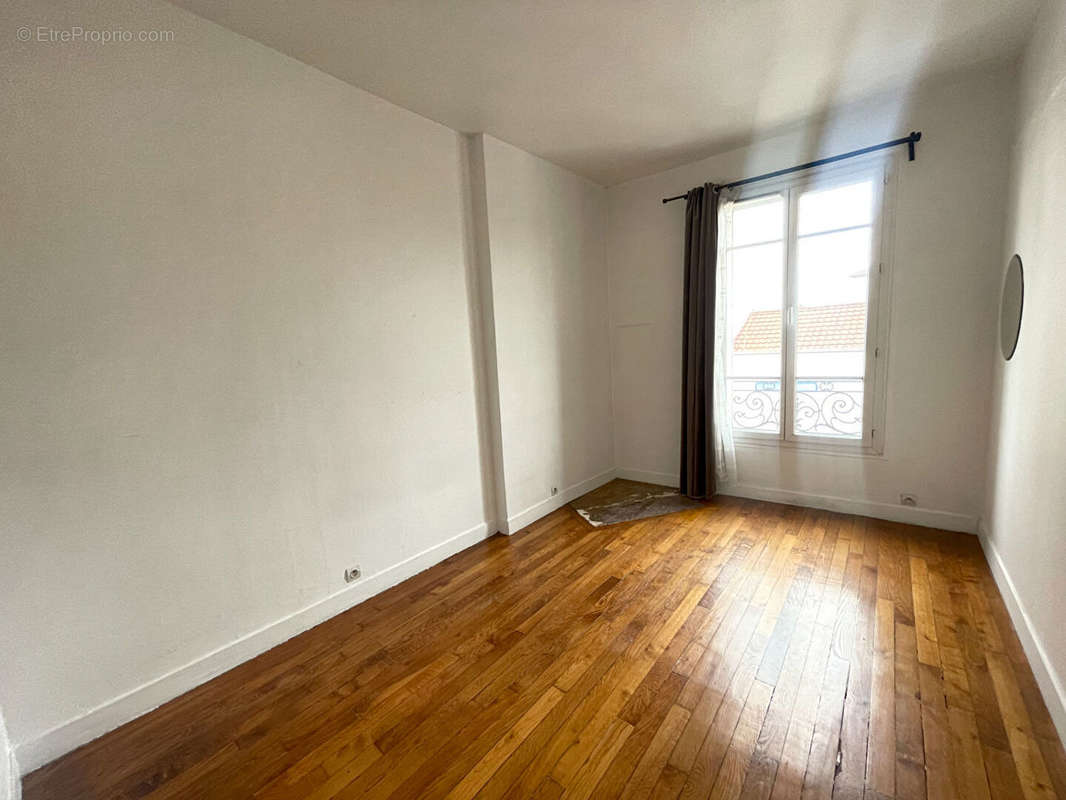 Appartement à SARTROUVILLE