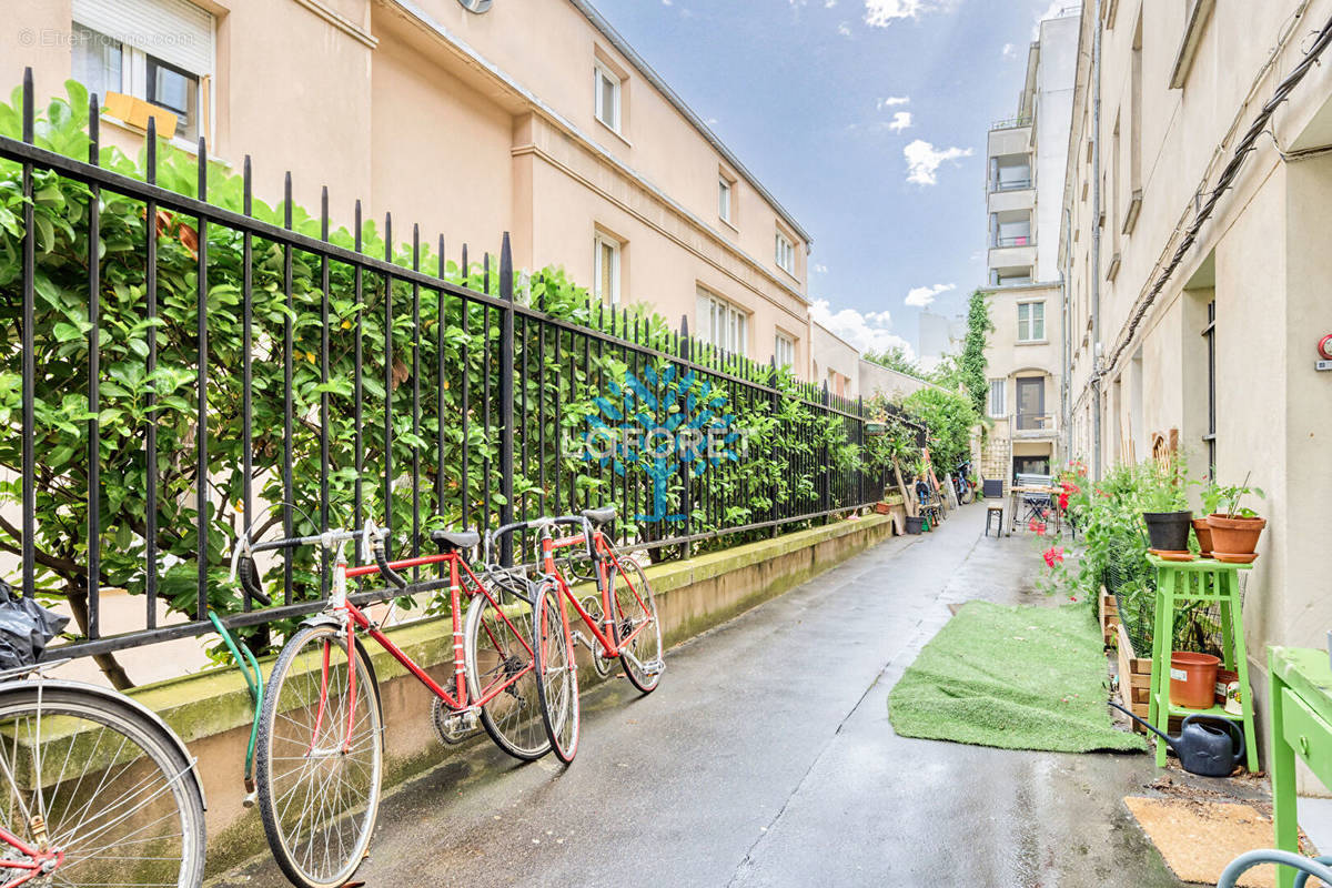 Appartement à PARIS-20E