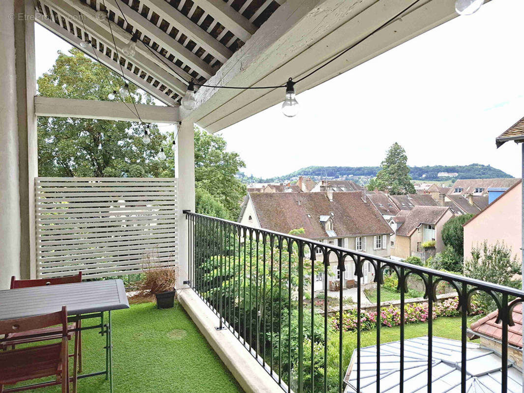 Appartement à LONS-LE-SAUNIER