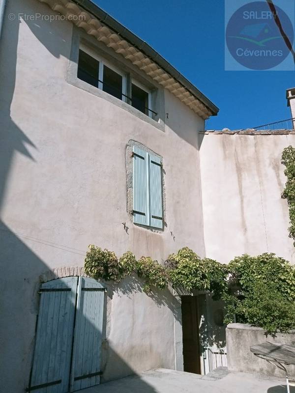 Maison à DURFORT-ET-SAINT-MARTIN-DE-SOSSENAC