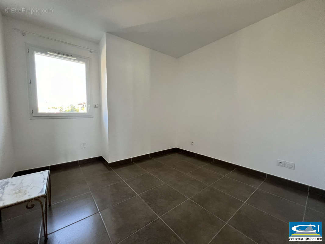 Appartement à TOURNON-SUR-RHONE