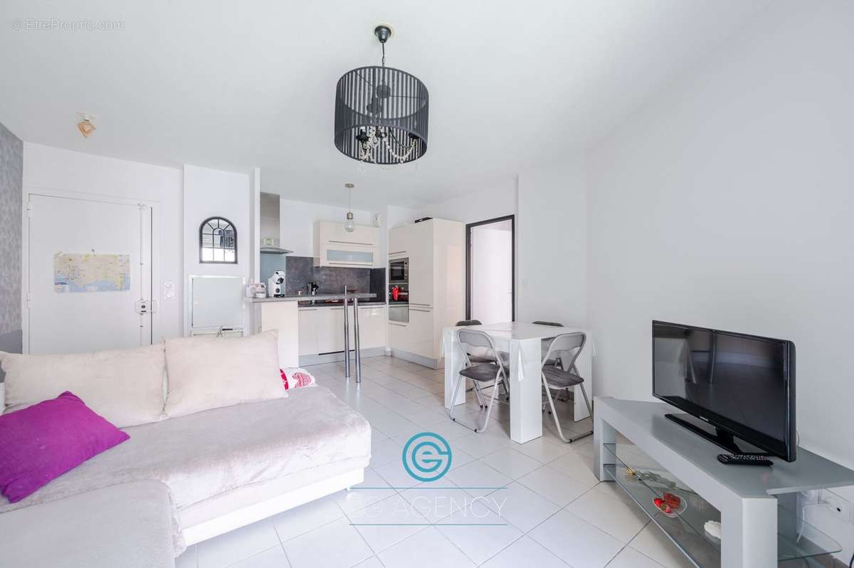 Appartement à MARSEILLE-10E