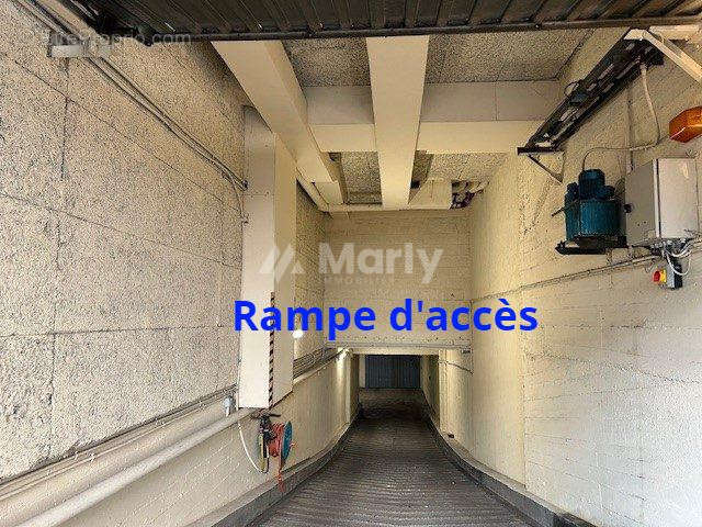 Chambre  - Parking à PARIS-15E