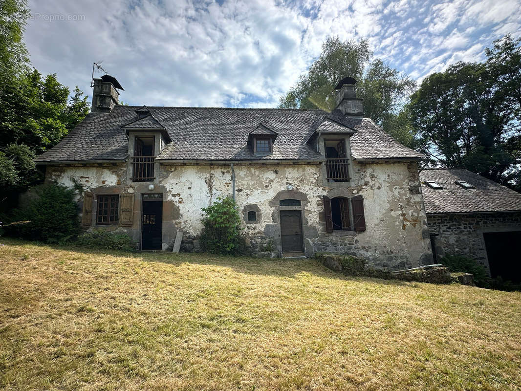 Maison à SAINT-MARTIN-VALMEROUX