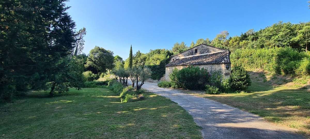 Maison à UZES