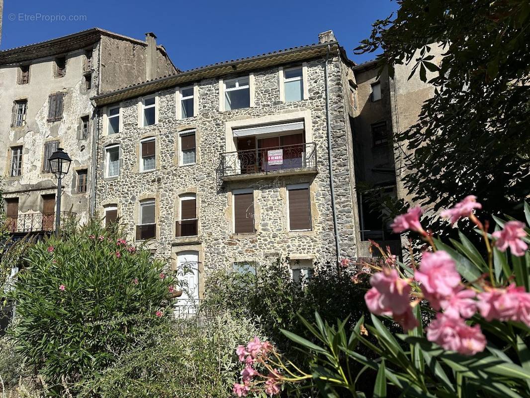 Appartement à VALLERAUGUE