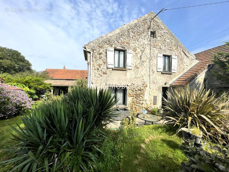 Maison à LA FERTE-SOUS-JOUARRE