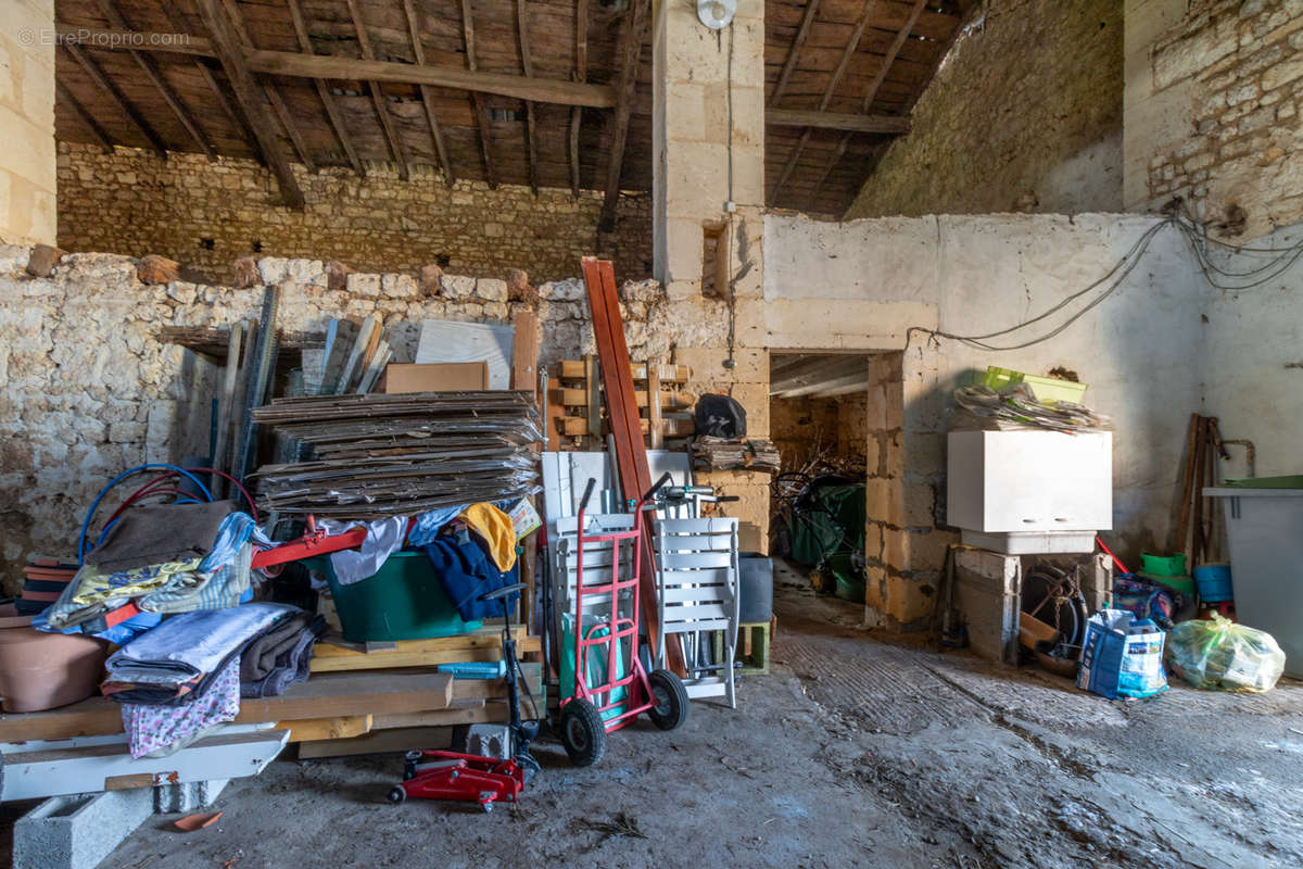 Appartement à TONNAY-BOUTONNE