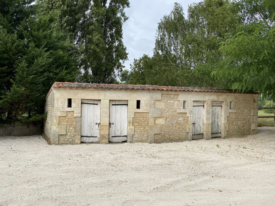 Maison à PERIGNAC